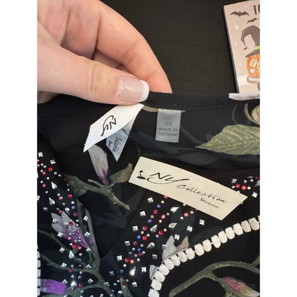 NY Collection NWT 2X Embellished V-Neck rhinestone pull over sheer fairy floral - Picture 3 of 10